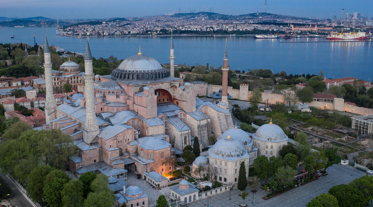 Az egykori ortodox székesegyház, a Hagia Sophia mecset lesz / Fotó: Getty Images