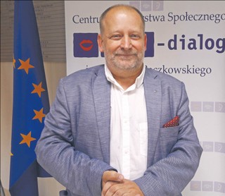 Wittkowicz: Podwyżki dla nauczycieli spowodowały tylko zmniejszenie tempa degradacji finansowej tego zawodu [WYWIAD]