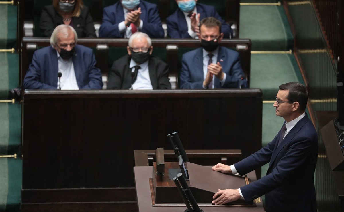 Mateusz Morawiecki, Ryszard Terlecki, Jarosław Kaczyński i Mariusz Błaszczak w Sejmie