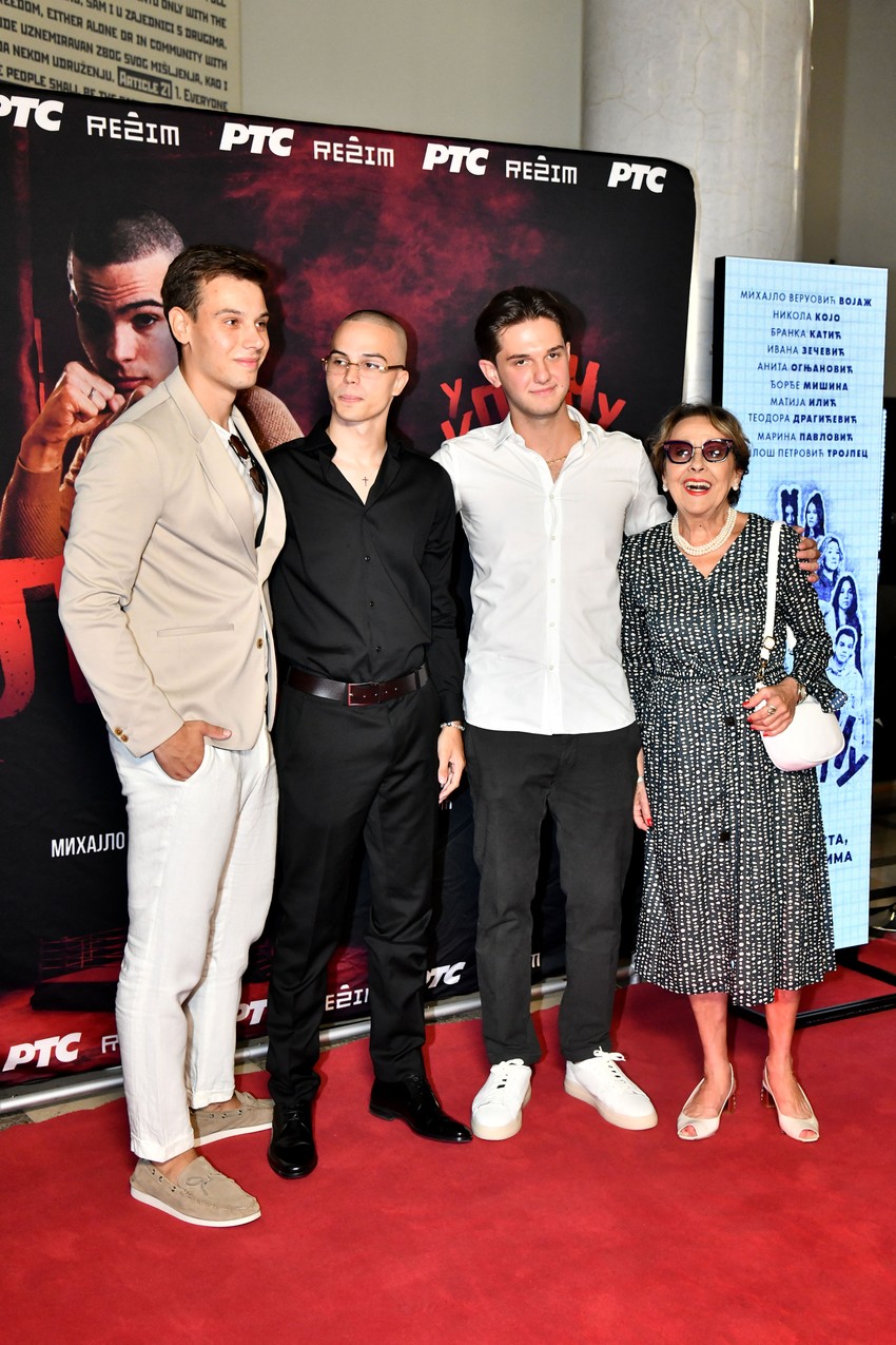 Đorđe Mišina u klinču premijera