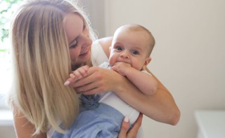 Becikowe 2022: Ile wynosi, komu przysługuje