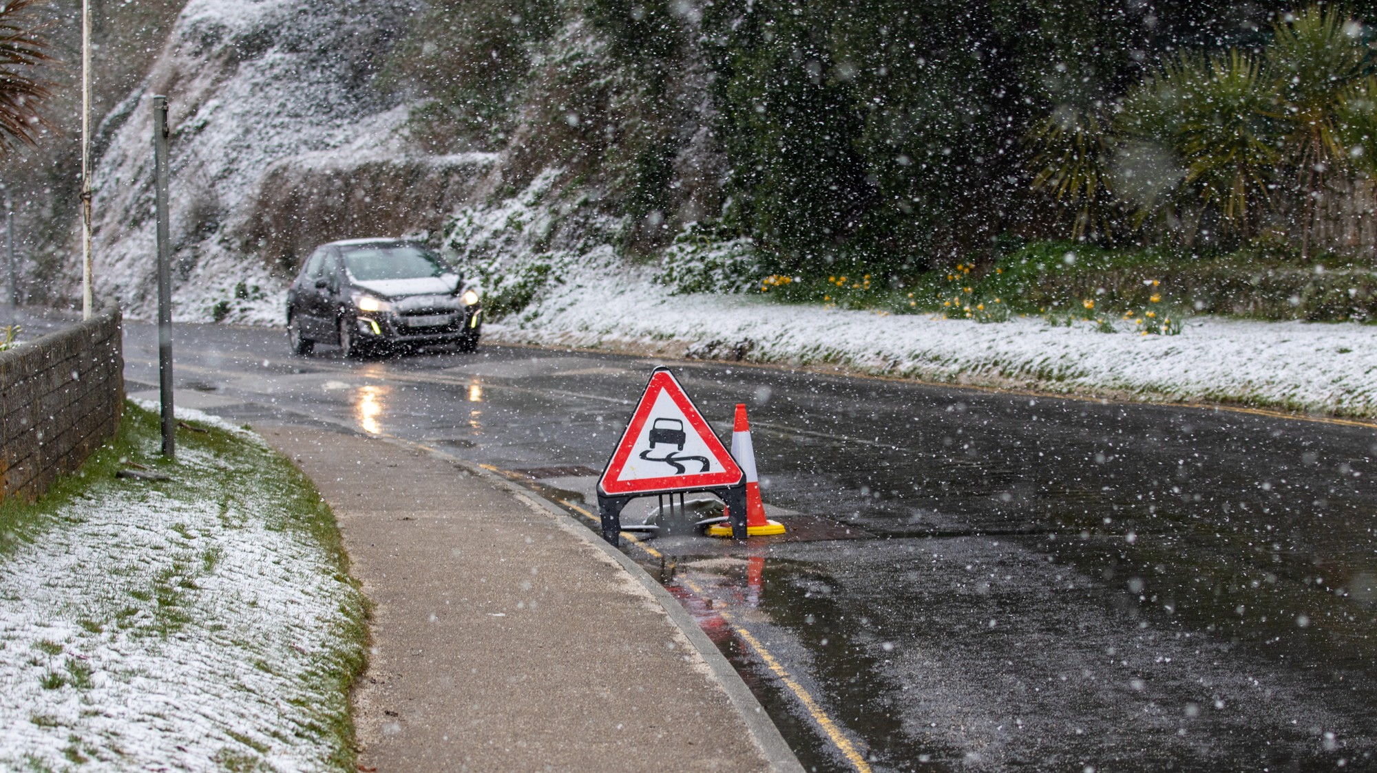 Na Slovensku sa môže vyskytnúť poľadovica. (ilustračné foto)