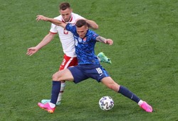 Poznał język polski, przekazywał instrukcje swoim kolegom