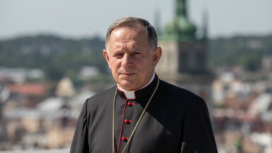 Abp Mieczysław Mokrzycki