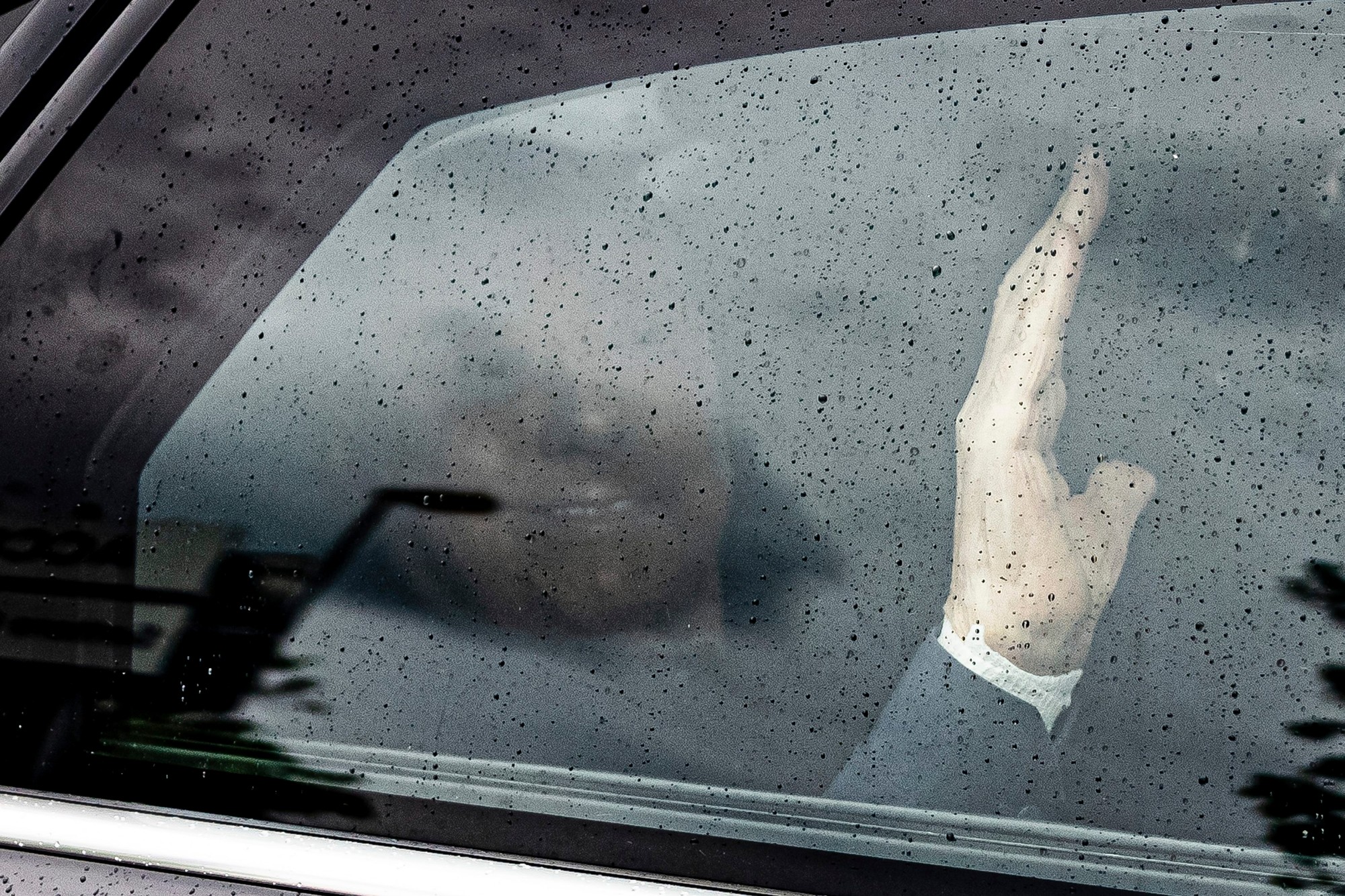 Bývalého talianskeho premiéra Silvia Berlusconiho prepustili z nemocnice.