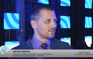 Co łączy metalowe puszki, sport i ekologię