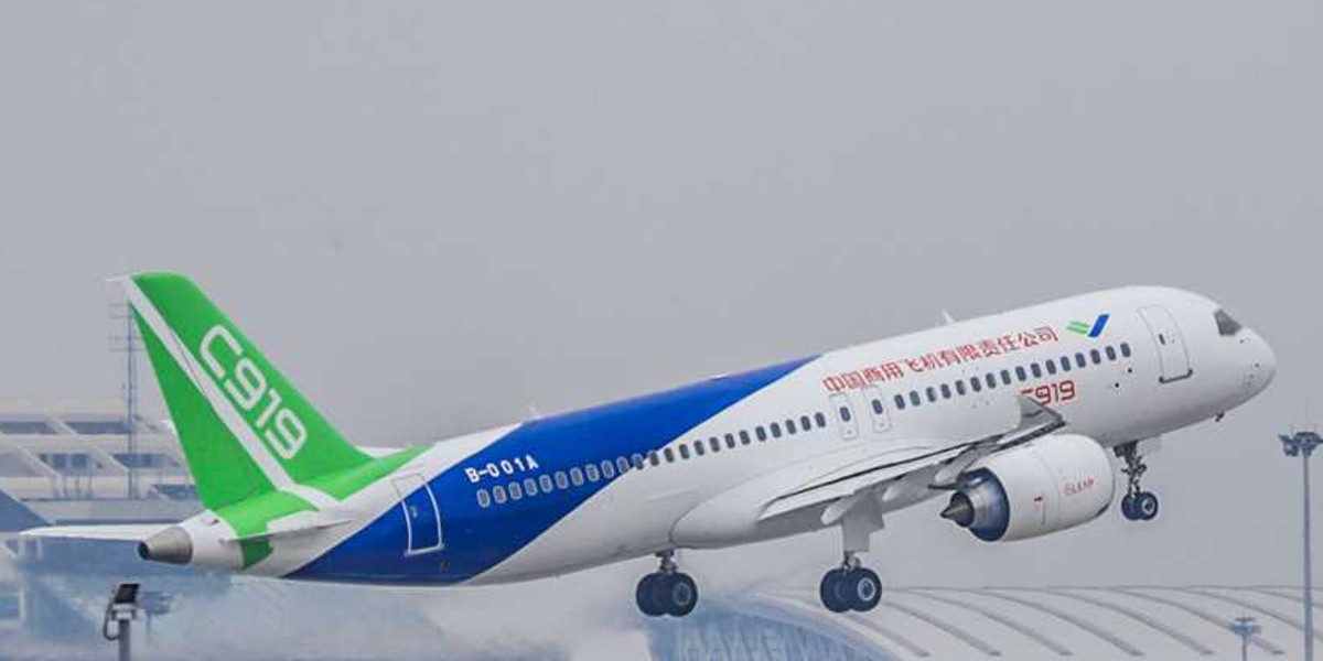 Comac C919 to samolot chińskiej produkcji wykorzystujący części zachodnich producentów