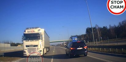 Sekundy od tragedii. TIR pędził pod prąd na drodze ekspresowej [WIDEO]