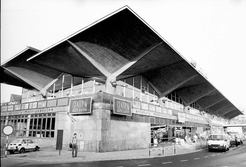 Oryginalny katowicki dworzec w 1993 roku