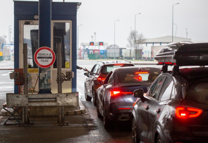 Veće gužve se očekuju i na prelazima sa Hrvatskom