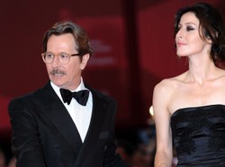 Gary Oldman kończy z Batmanem
