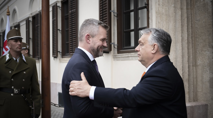Pellegrini-Orbán találkozó a Karmelitában. Pellegrini közvetítést kért Putyin orosz elnökhöz /Fotó MTI Miniszterelnöki Sajtóiroda Benko Vivien Cher