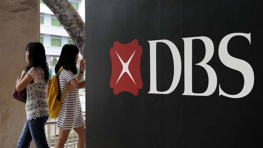 5. DBS Group Holdings (Singapur). Wynik ogólny: 19,9. Kapitał Tier 1 do aktywów ważonych ryzykiem: 14,0; Aktywa niepracujące do całości aktywów: 0,8; Rezerwy na straty kredytowe do aktywów niepracujących: 121,4;Depozyty do kredytów: 83,1;Efektywność (koszty do przychodów): 39,8