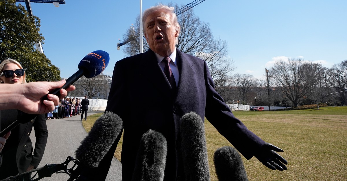 Bahrajn/ Władze: Iran zaatakował bazę USA w Manamie; media: eksplozje w Katarze i ZEA