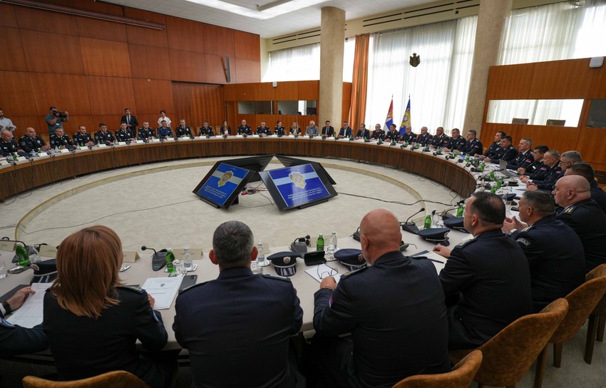 Direktor policije Dragan Vasiljević održao kolegijum