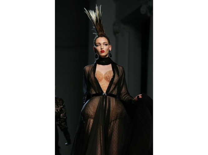 Kolekcja haute couture Jeana-Paula Gaultiera na sezon wiosna-lato 2011
