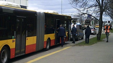 Strażnicy miejscy uratowali pasażera. "45 minut wyczerpującej akcji"