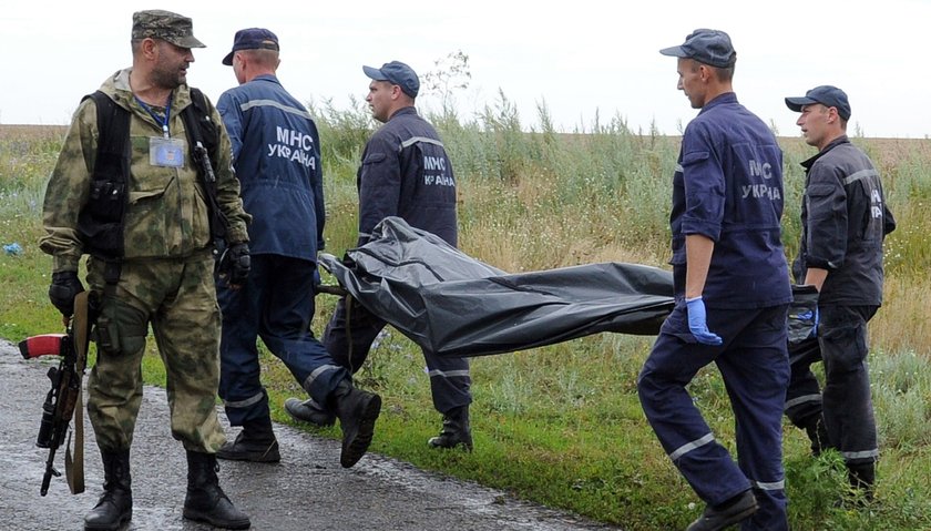 Tak terroryści niszczą dowody i bezczeszczą zwłoki