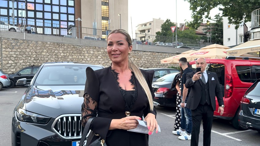 Olja Karleuša sa mužem