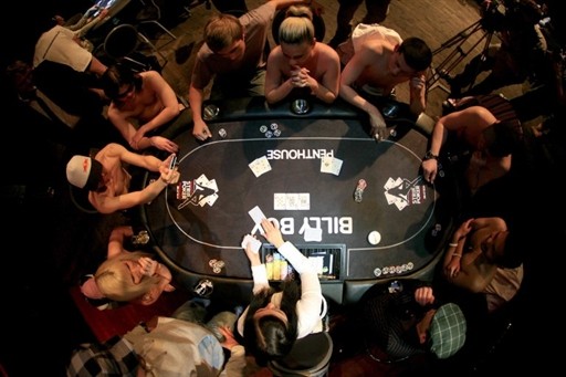 GERMANY - STRIP - POKER - CHAMPIONSHIP - OFFBEAT