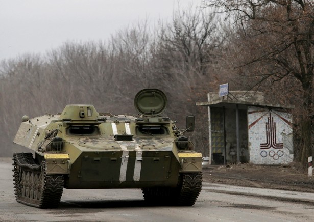 Ukraina wycofuje z frontu ciężki sprzęt. Armatohaubice znikają z Donbasu