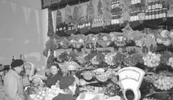 QUIZ nostalgiczny. Życie codzienne czasów PRL. Na ilu z 9 pytań polegniesz?