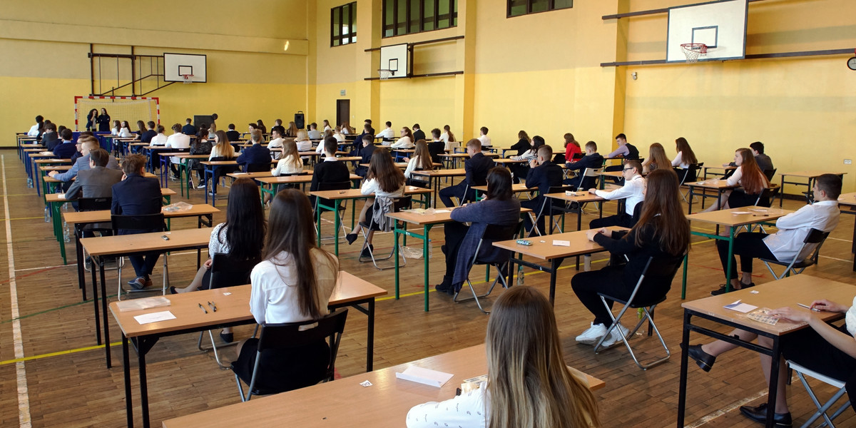 Sesja egzaminu ósmoklasisty potrwa trzy dni. Zdjęcie ilustracyjne.