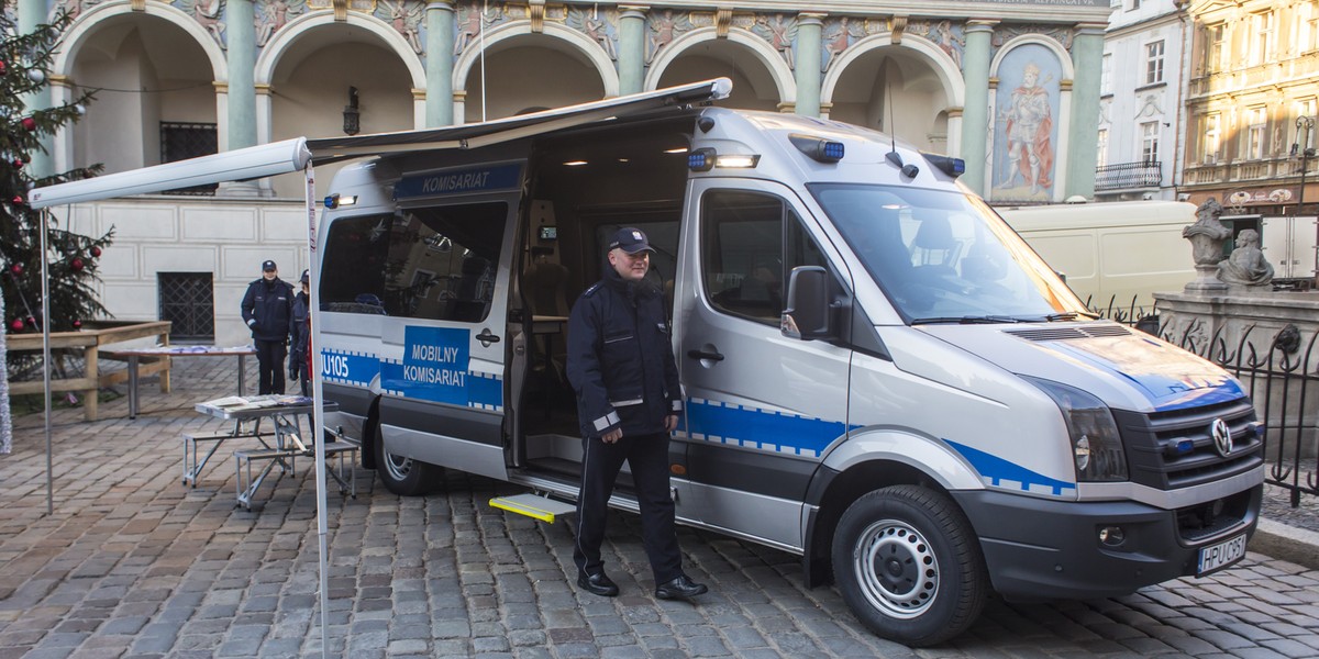 Do służby w policji trafił mobilny komisariat