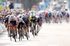 McNulty wygrał 5. etap, Roglic nowym liderem wyścigu Paryż-Nicea