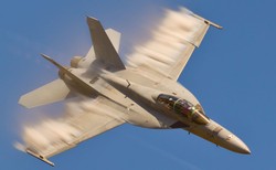 Pierwszy taki przypadek. USA poderwały myśliwce. "Bardzo mnie to niepokoi"