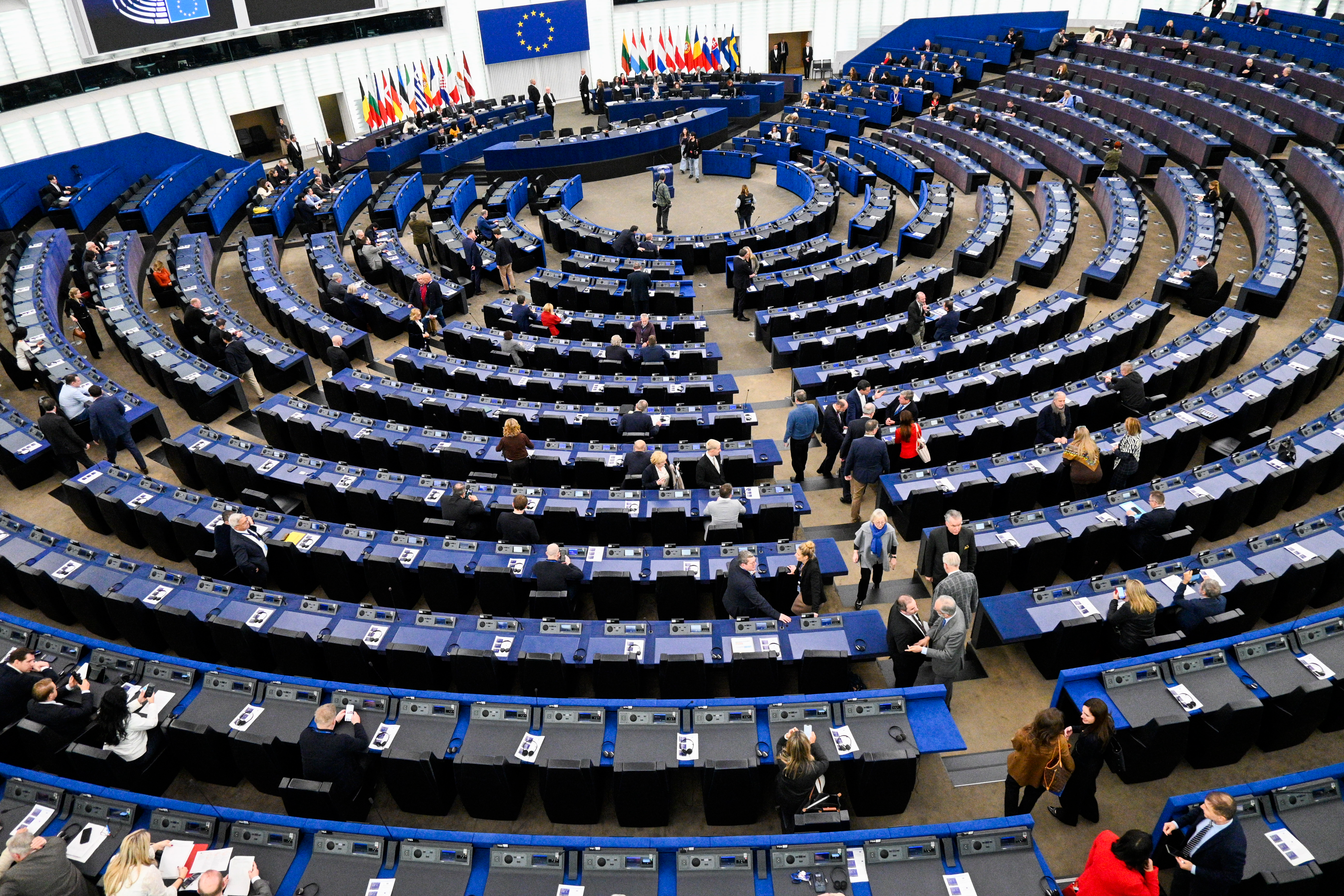 EU verwässert Lieferkettengesetz: Nur noch Konzerne ab 5000 Mitarbeitern