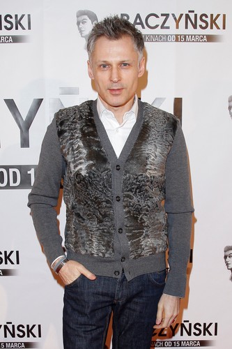 Robert Kozyra na premierze filmu 'Baczyński'