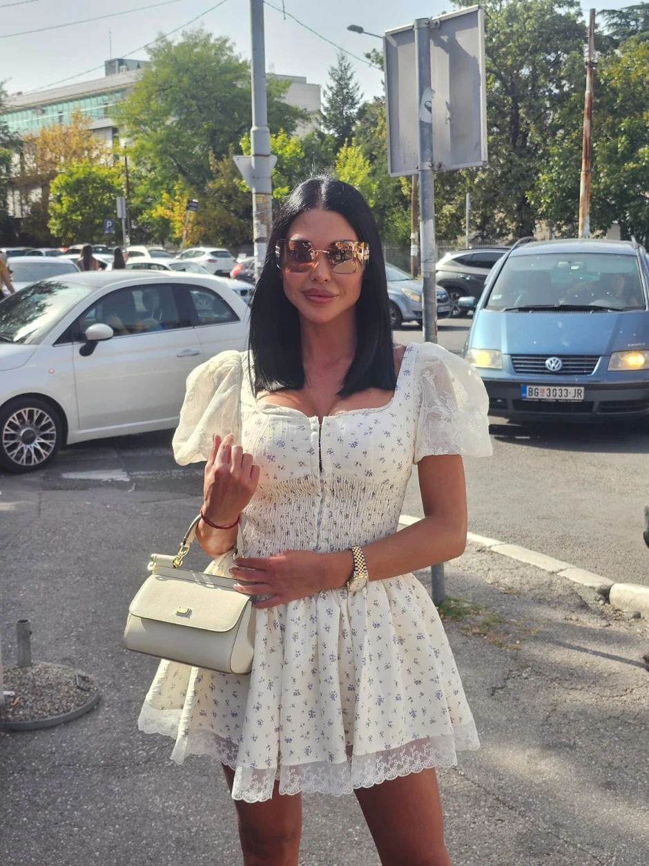 Maja Marinković, Elita 9