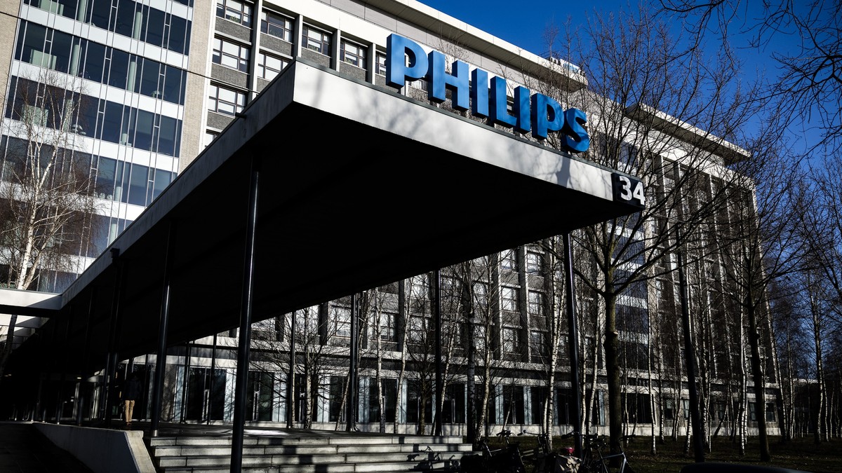 FILIPS OTPUŠTA 6.000 ZAPOSLENIH ŠIROM SVETA Drastična mera nastupa zbog ...