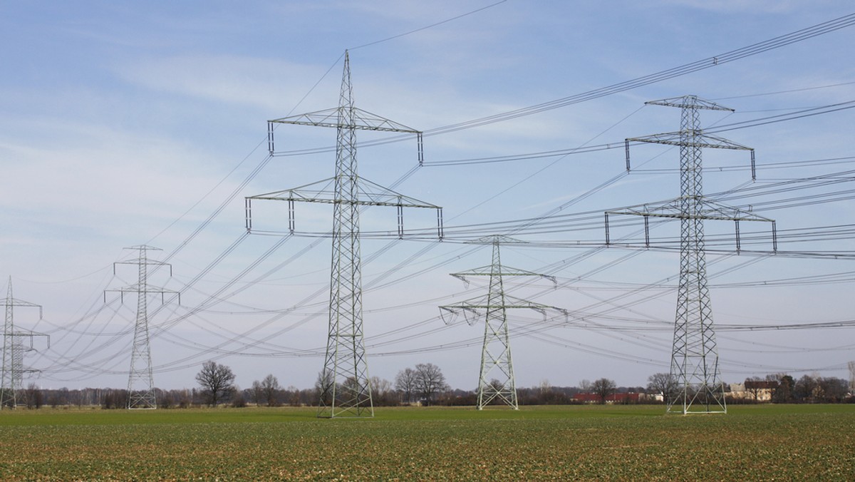 W Poznaniu w kilku miejscach doszło do awarii energetycznej. Utrudnienia dotyczą północnej części miasta. Z tego powodu nie działają m.in. sygnalizacje świetlne.