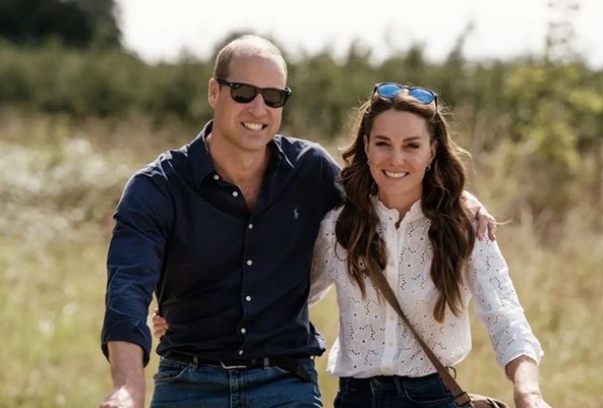 Książę William otoczył troskliwą opieką przechodzącą rekonwalescencję księżną Kate.
