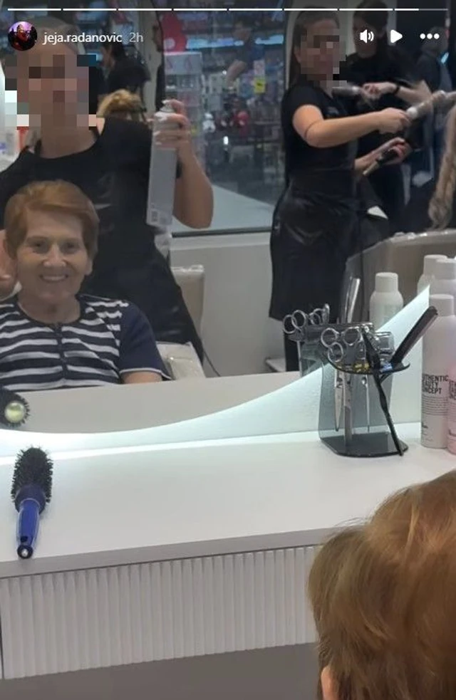 "DA JE KIJA BILA NORMALNA ČUVALA BIH JE KAO MALO VODE NA DLANU!" Draginja Radanović danas obasipa Jelenu ljubavlju, ali i Slobina supruga nju