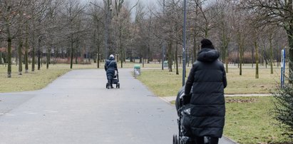 Urzędnicy zażądali od młodej matki zwrotu 230 tys. zł