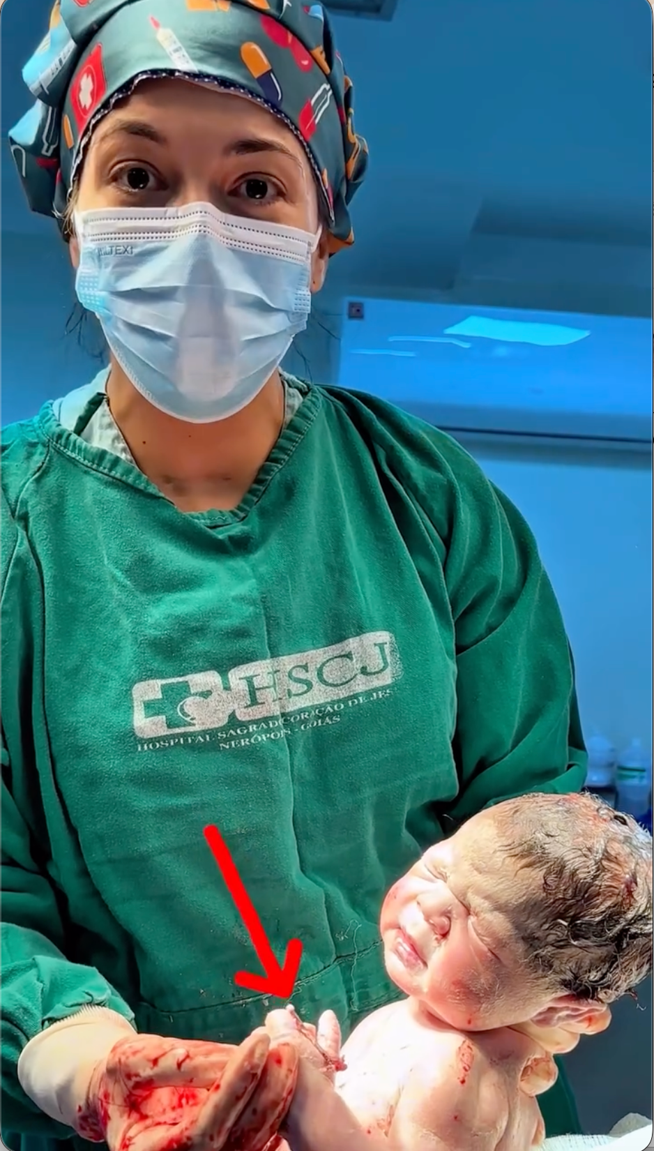 Doktorka Natalia Rodrigues s Matheusom. 