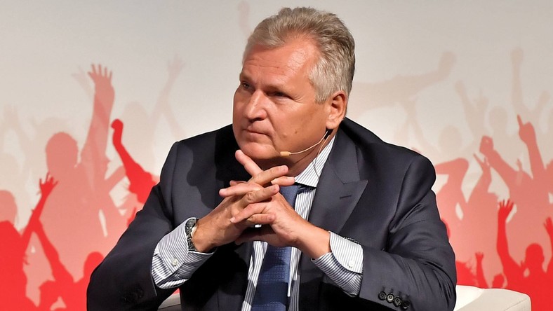 Aleksander Kwaśniewski: konstytucja nie obroni się przed prawnymi