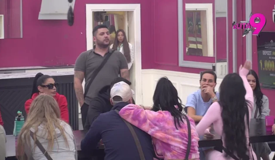 Brutalno suočavanje Stanije, Aneli i Asmina: "Ošamarila sam ga kad sam to saznala"