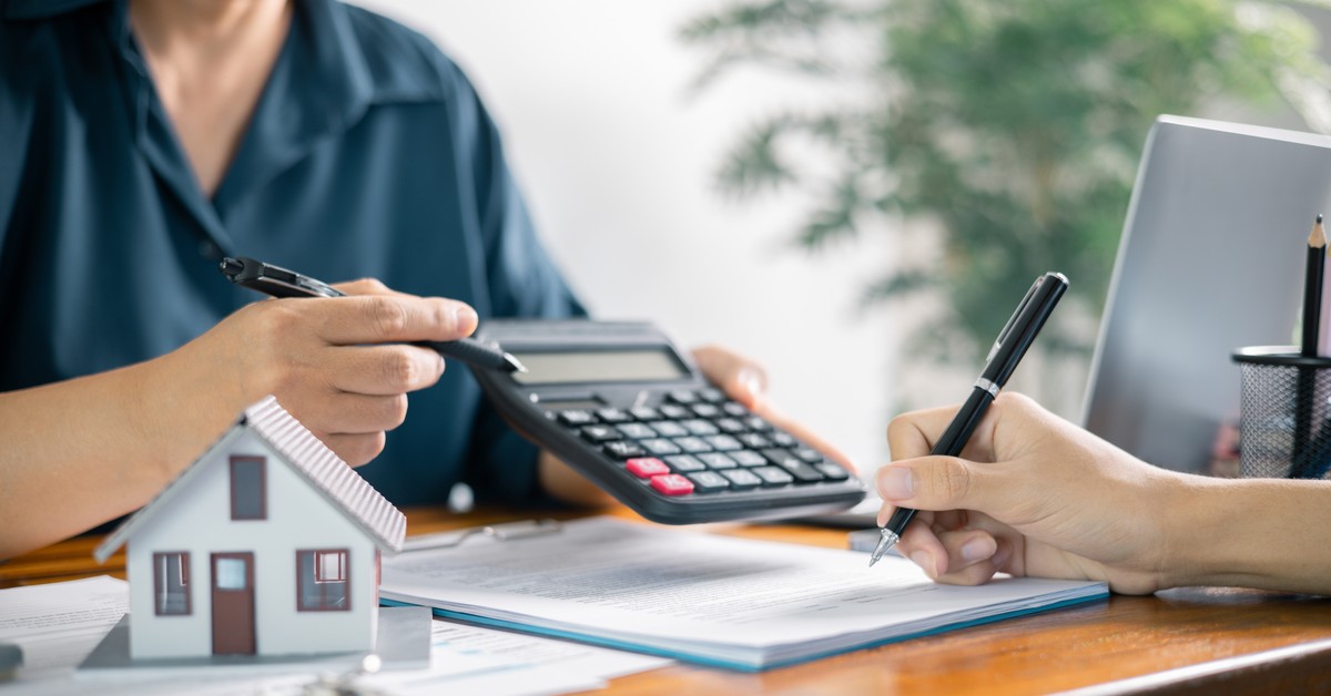 Na jakie mieszkanie stać przeciętną polską parę? Warianty dla 11 tys. zł i 15 tys. zł miesięcznych zarobków