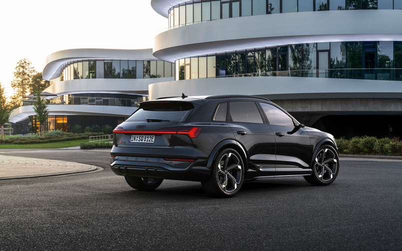 Nowe Audi SQ8 e-tron