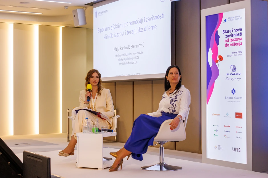 Dr sci med Olivera Sbutega Filipović i  dr Jelena Popović