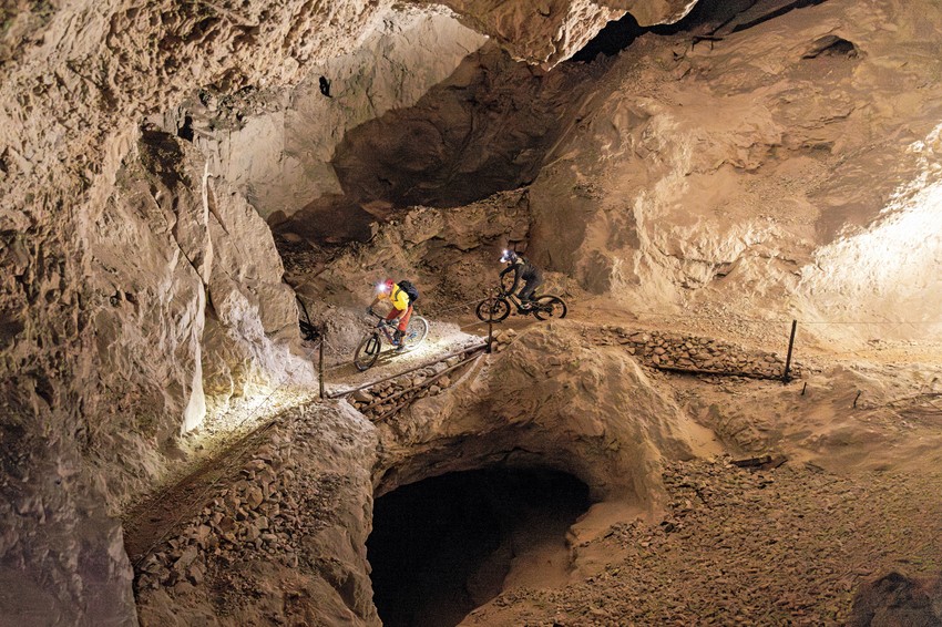 Biciklizam ispod Pece