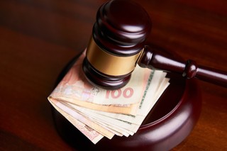 Kampania zrealizowana, a płatnik milczy. Jak skutecznie windykować w branży kreatywnej