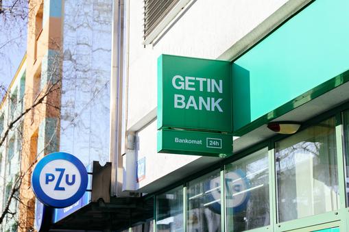 Getin Noble Bank przestaje istnieć. Co z pieniędzmi klientów?