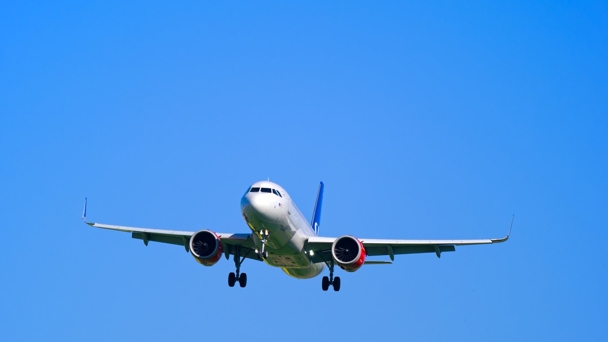 Slováci uviaznutí v Ománe a SAE sa vracajú domov špeciálnymi charterovými letmi. (ilustračné foto).