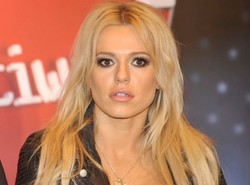 Doda ma zakaz występów w TVN. Stacja ujęła się za Szulim