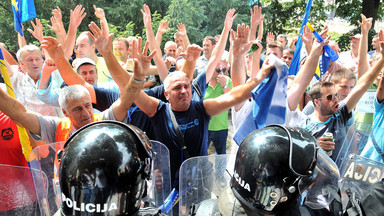 Bośnia: protesty przed parlamentem przeciw nowemu prawu pracy
